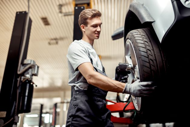 What is the Meaning of Automotive Service?